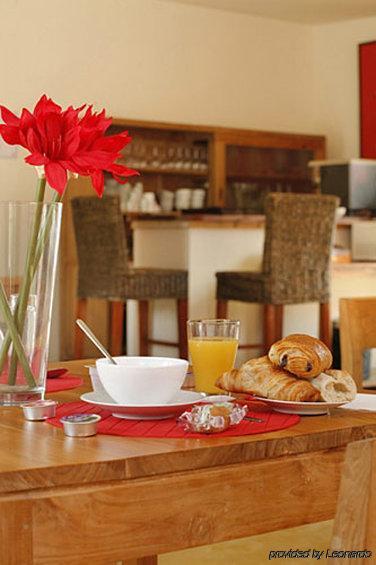 Domaine le Milos Appart'Hotel Castries Restaurante foto