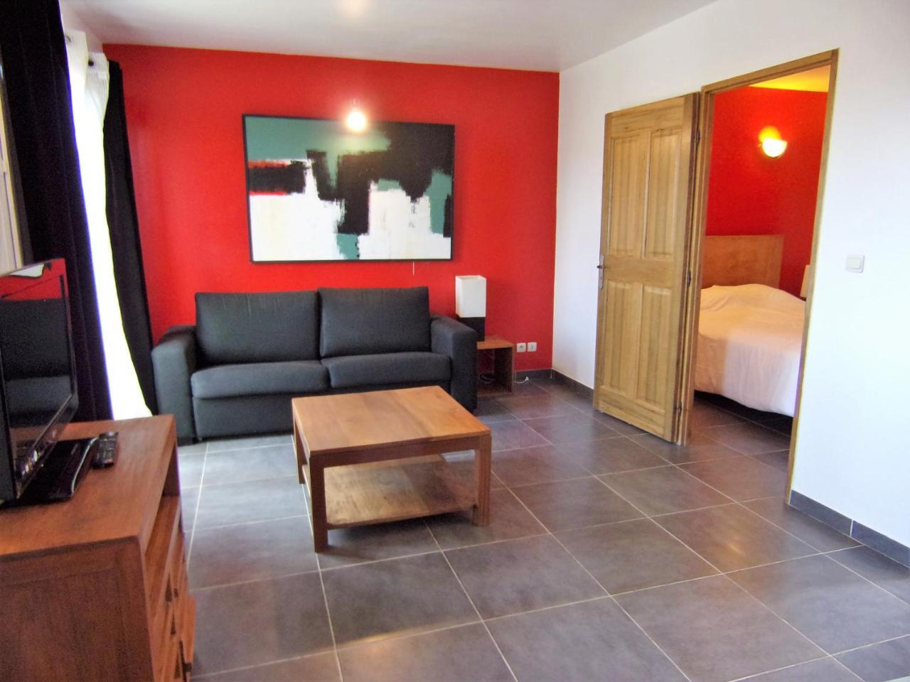 Domaine le Milos Appart'Hotel Castries Exterior foto